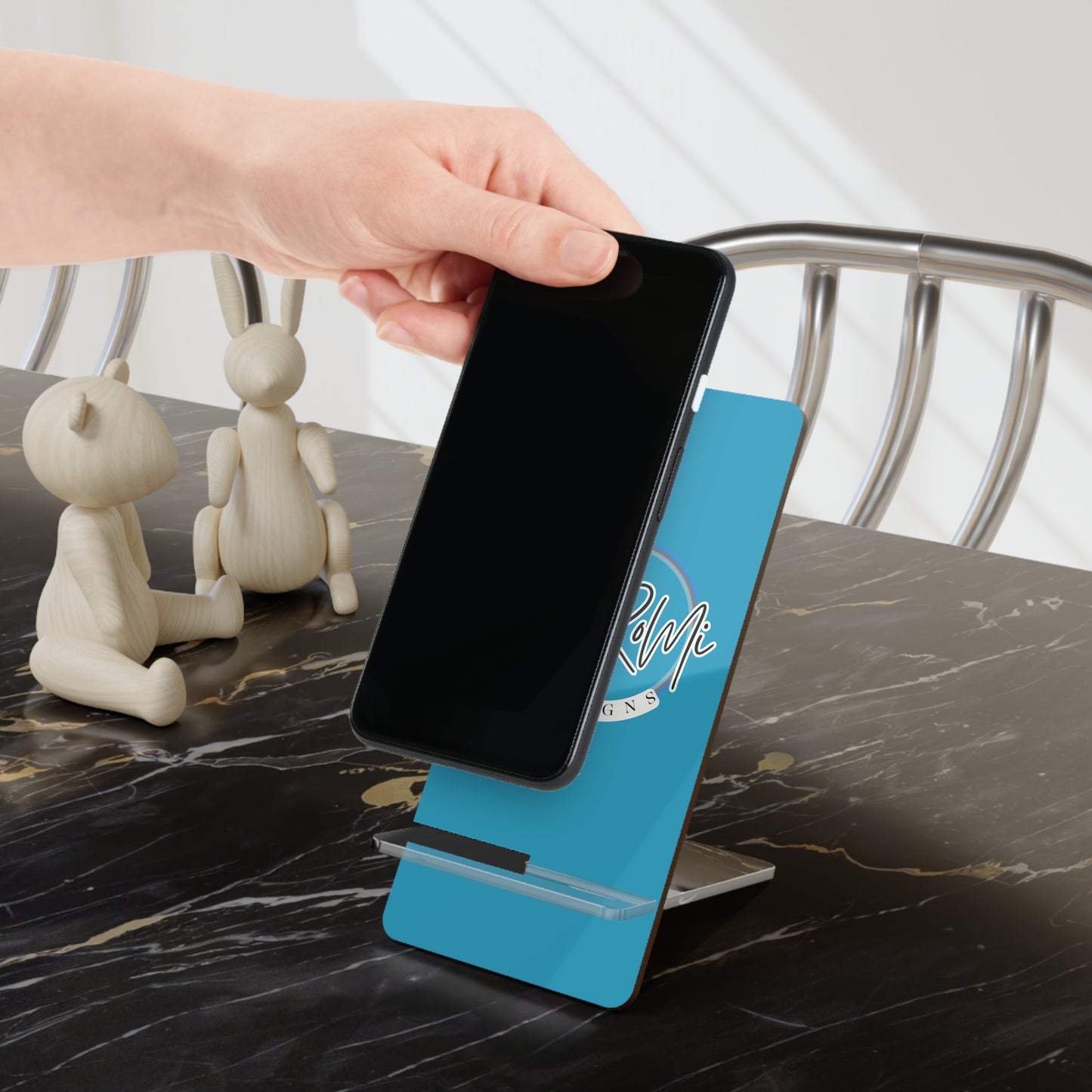 Smartphone Display Stand