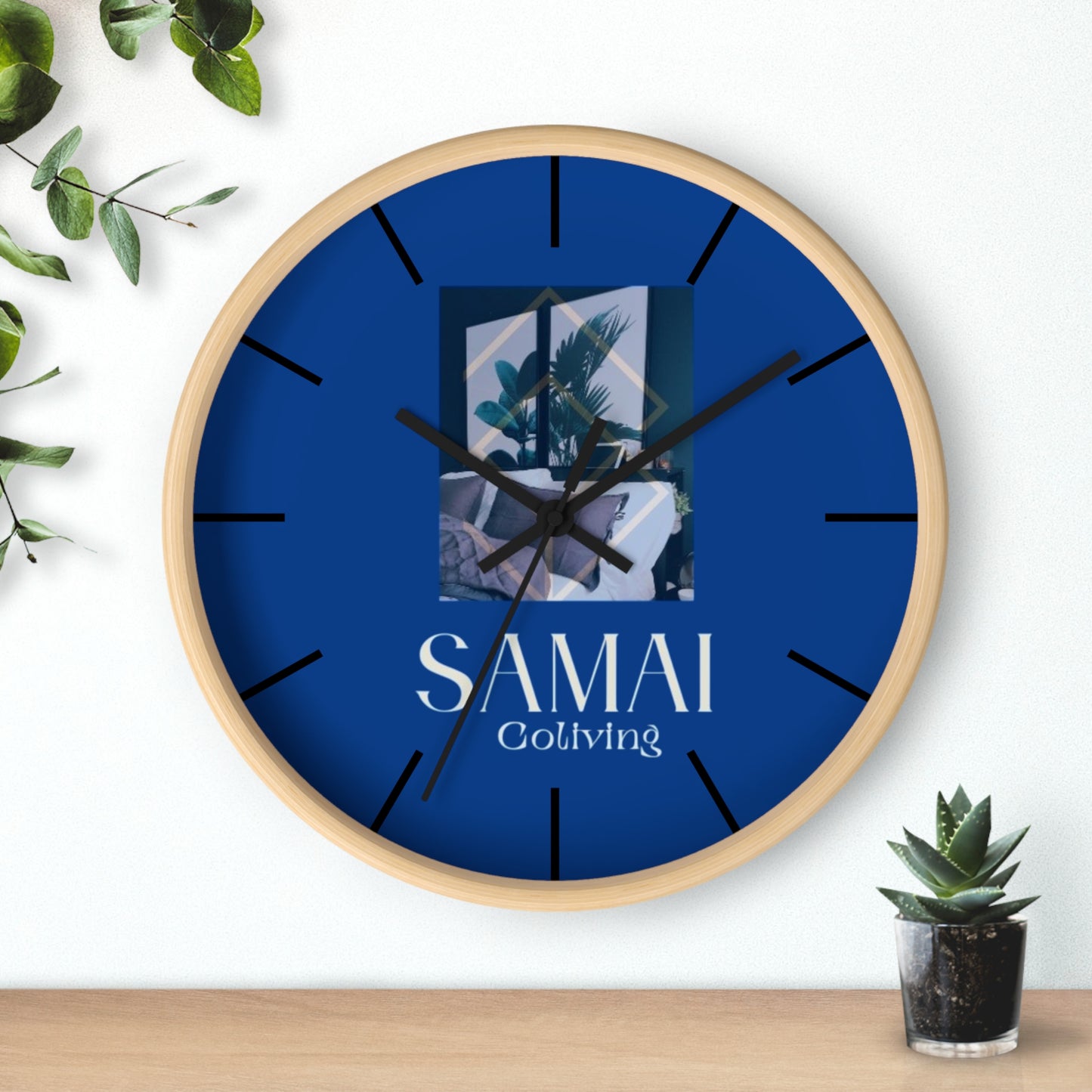 Chic Modern Wall Clock