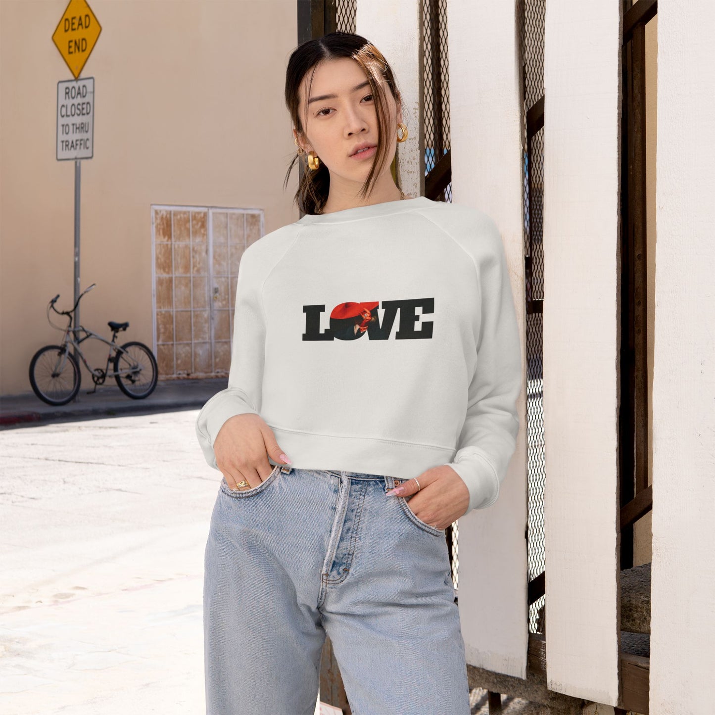 Love Graphic Women's Cropped Fleece Pullover, crop top sweatshirt, women' sweatshirt - DiRoMi