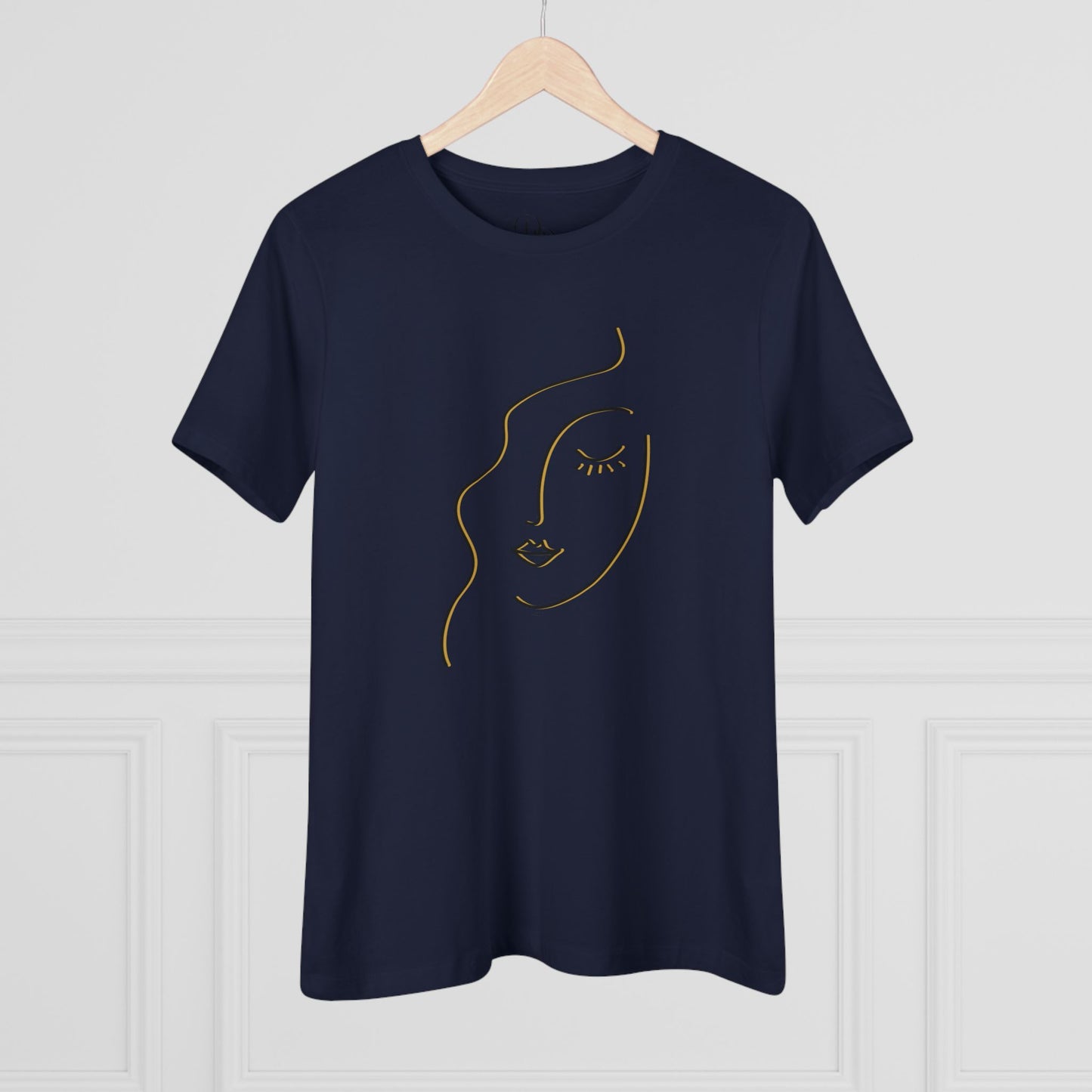 Minimalist Face Women's Cotton Tee - Chic & Comfortable Daily Wear - DiRoMi