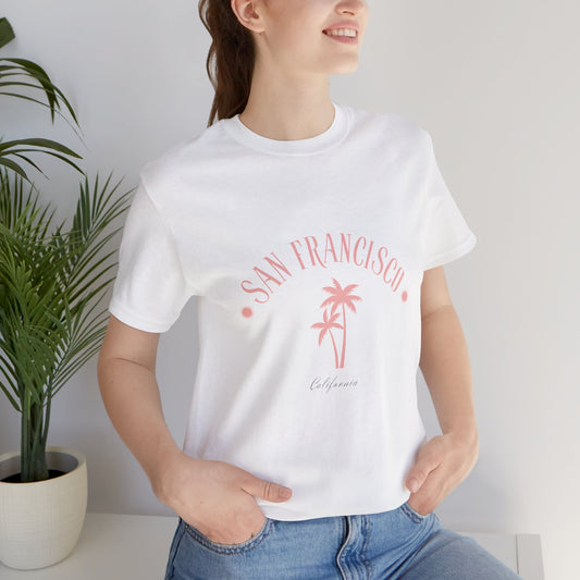 California Vibes Women Tee with San Francisco Design - DiRoMi