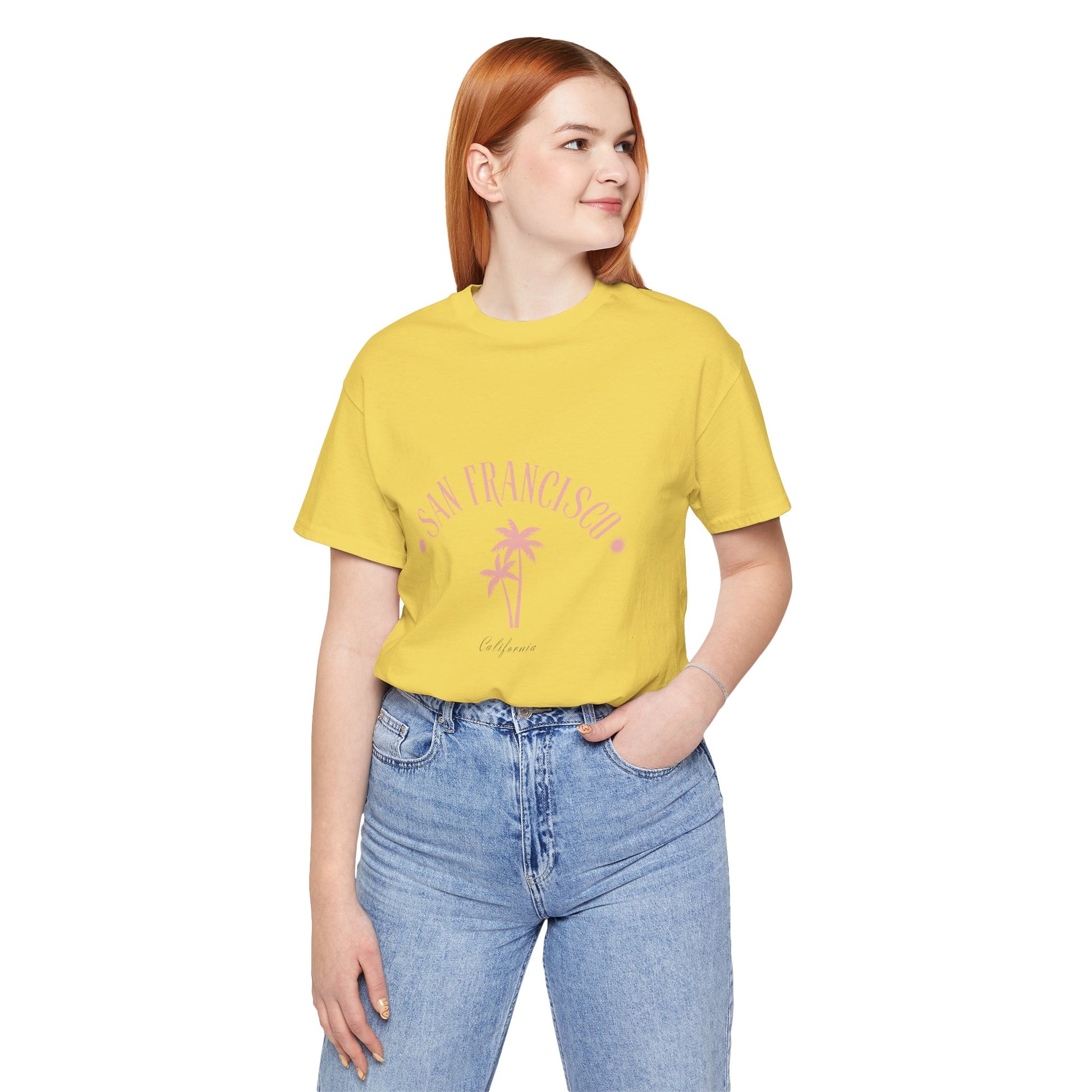 California Vibes Women Tee with San Francisco Design - DiRoMi