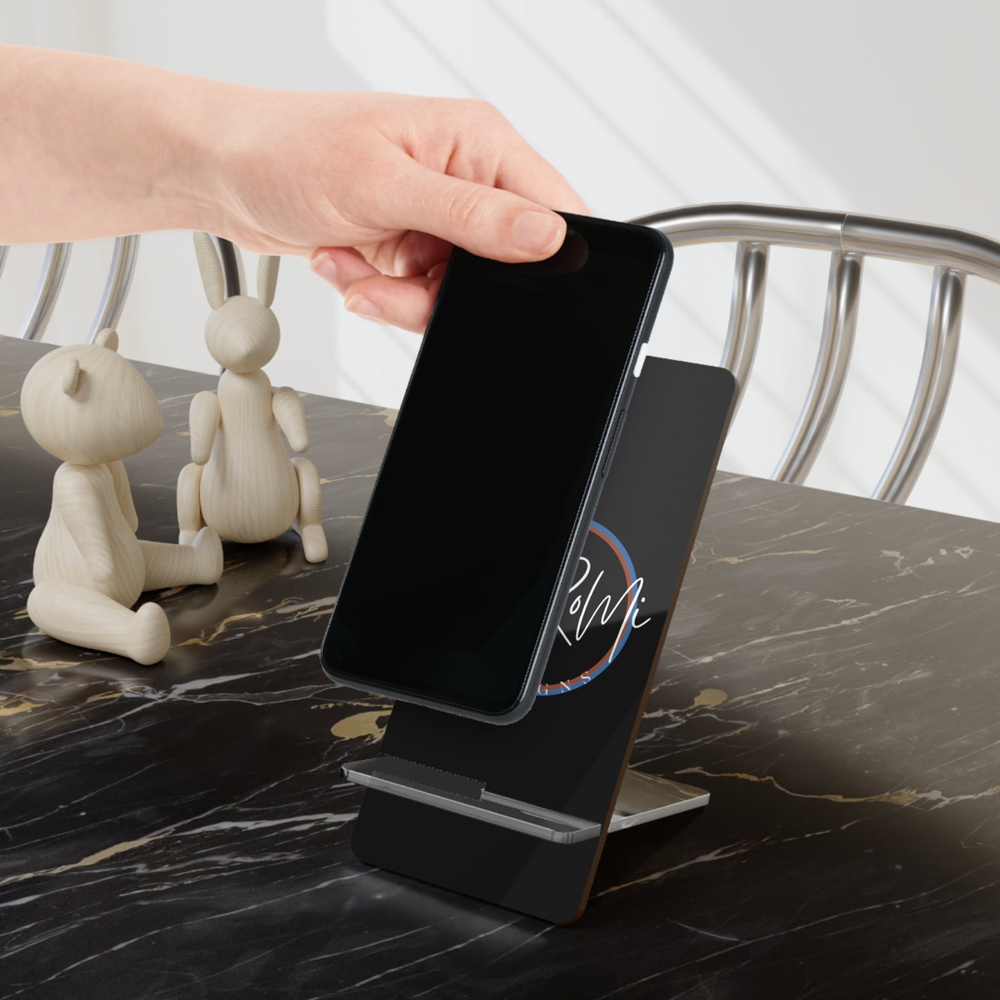 Sleek Smartphone Stand