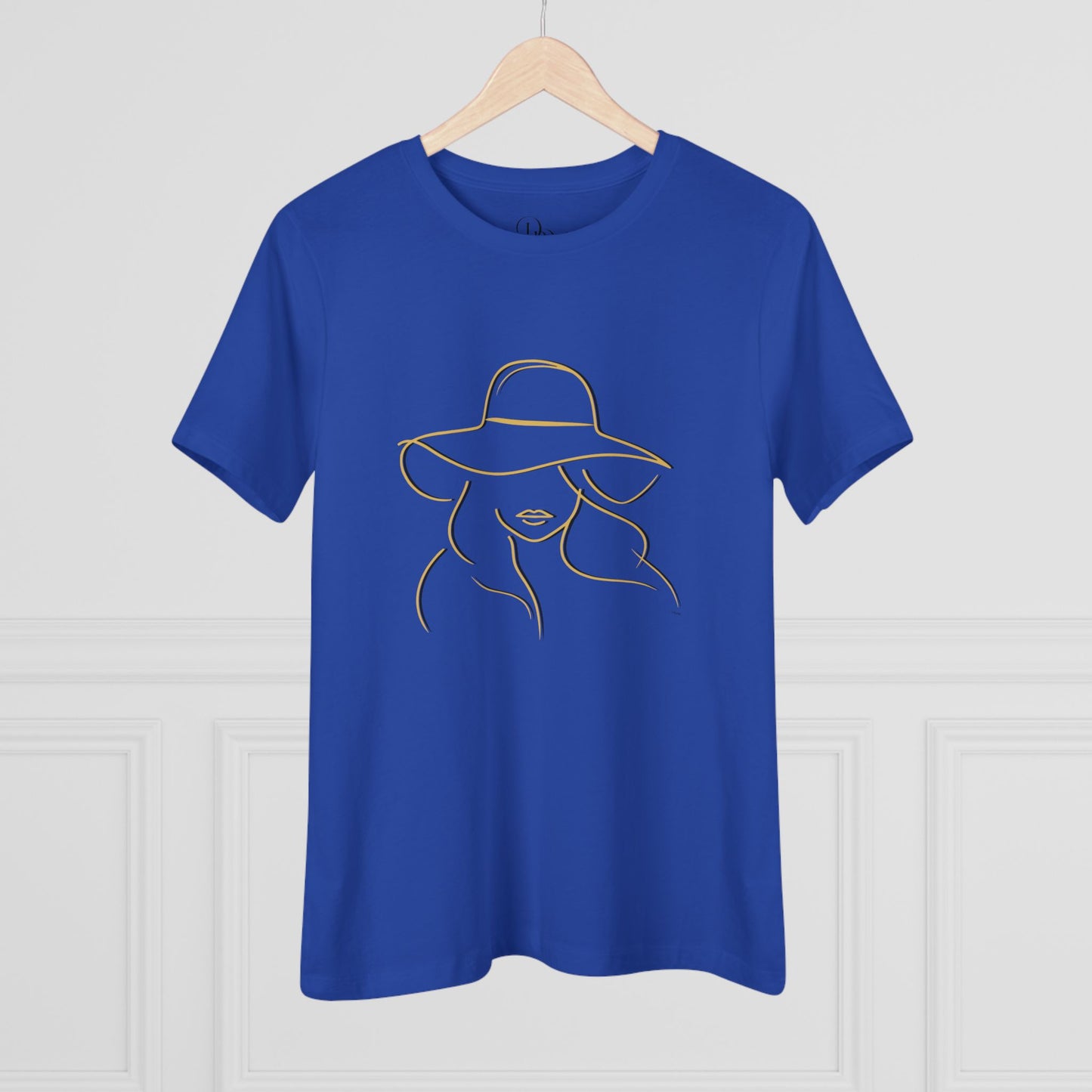 Chic Women's Cotton Tee - Stylish Minimalist Fashion Top - DiRoMi