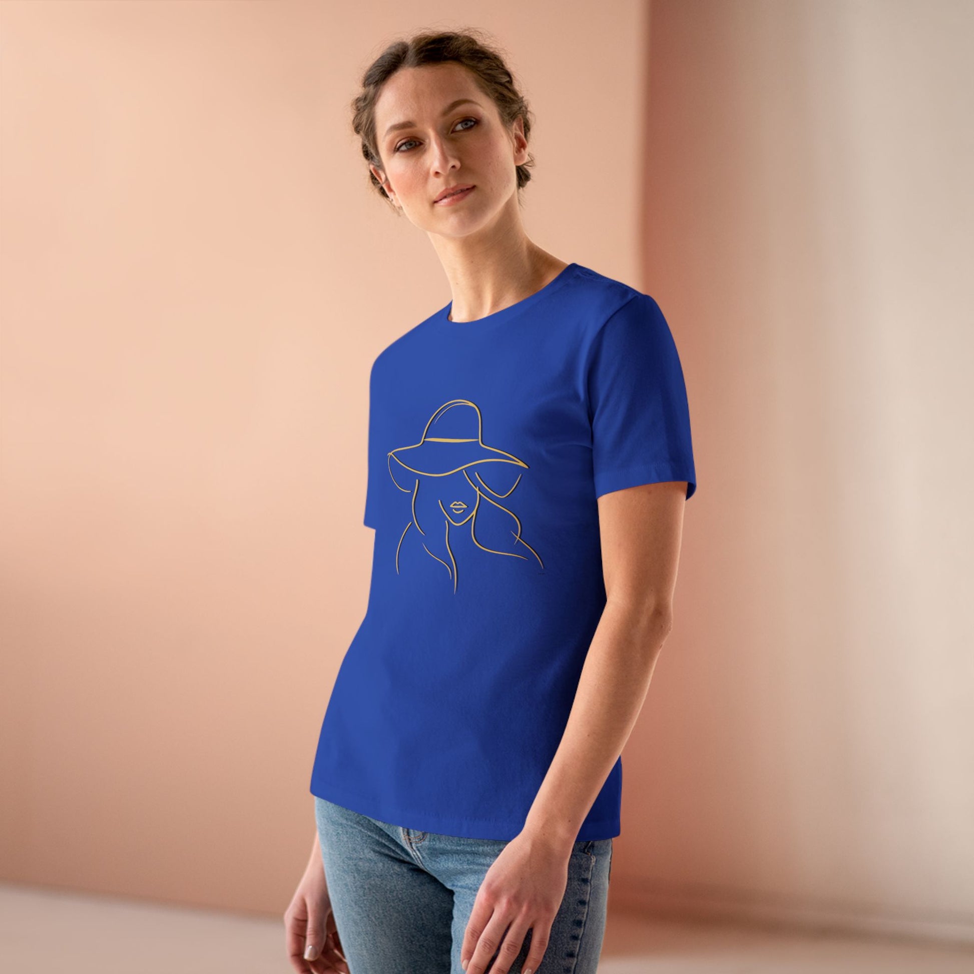 Chic Women's Cotton Tee - Stylish Minimalist Fashion Top - DiRoMi