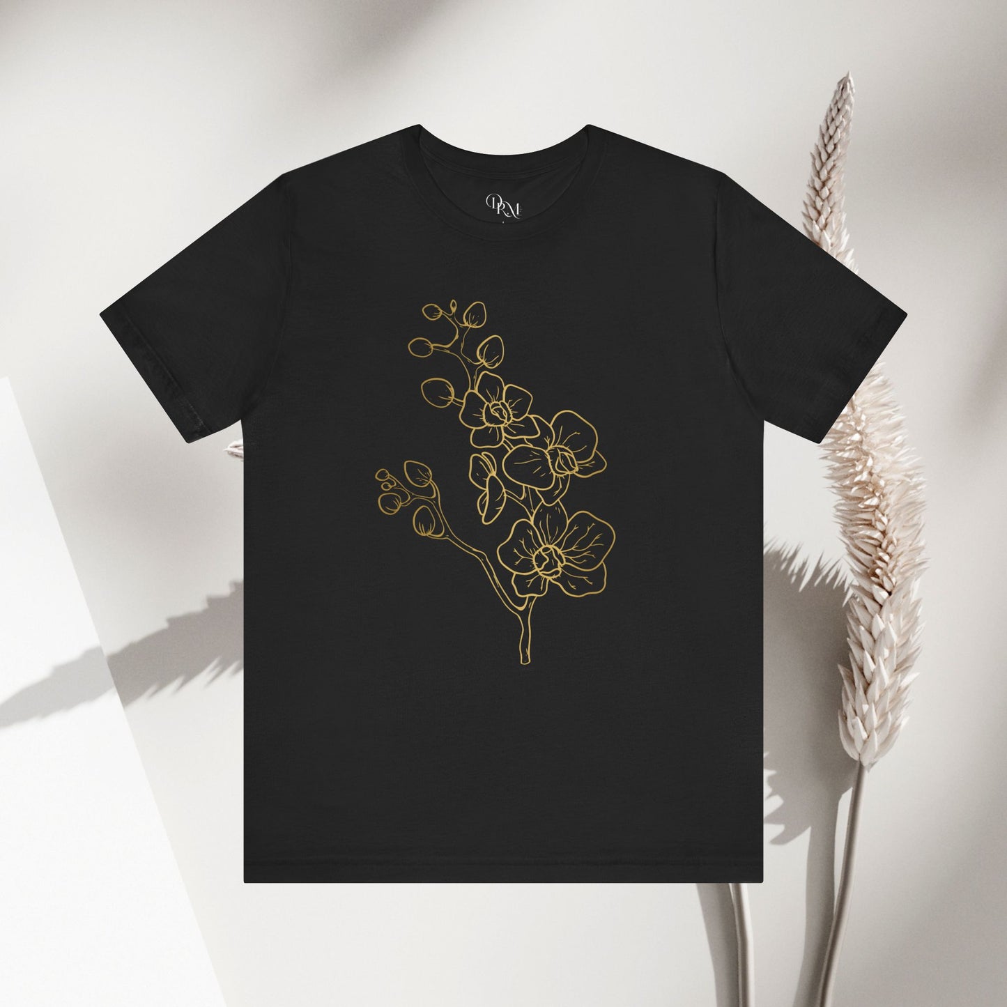 Floral Line Art Unisex Tee - Elegant Botanical Design - DiRoMi