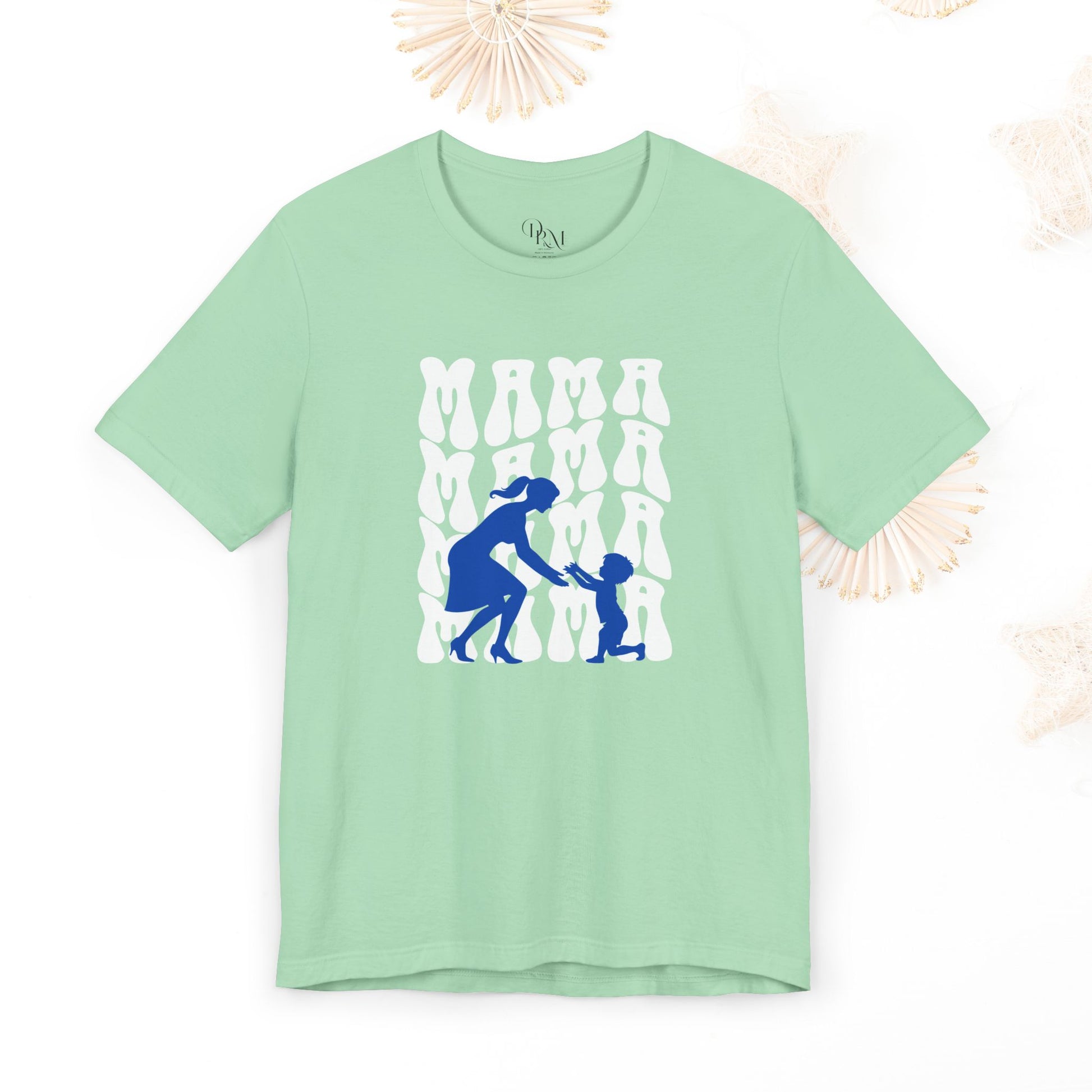 Mama Shirt, Mom Tee, Mother Gift, Women's T-Shirt, Family Apparel, Mother's Day Present, Moms, Mamá, Women shirt - DiRoMi
