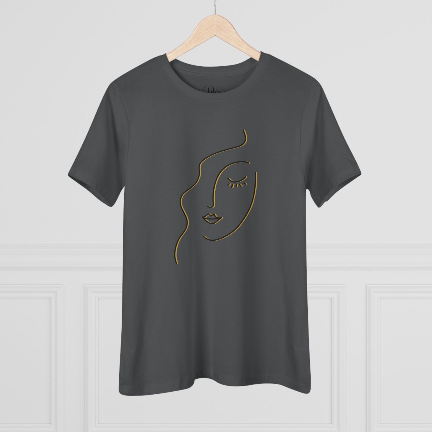 Minimalist Face Women's Cotton Tee - Chic & Comfortable Daily Wear - DiRoMi