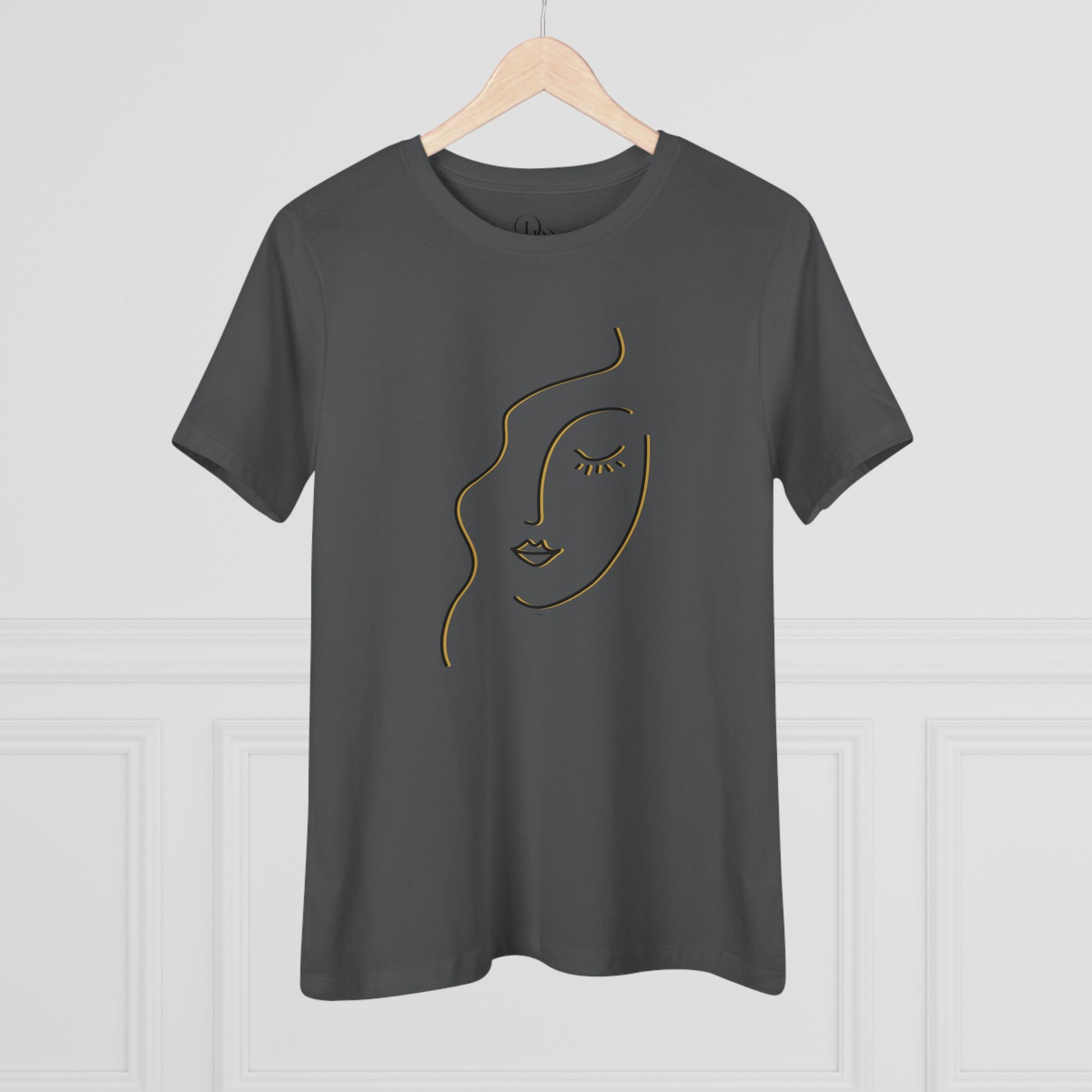 Minimalist Face Women's Cotton Tee - Chic & Comfortable Daily Wear - DiRoMi